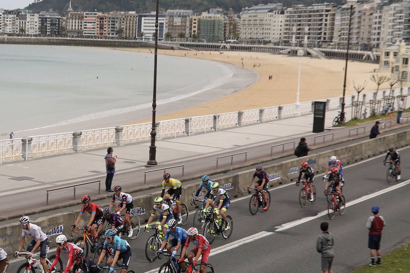 El recorrido entre Hondarribia y Ondarroa podría permitir la primera llegada al sprint de la carrera. 