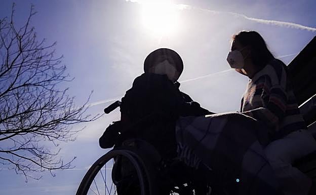 El Hospital Donostia reabre otra planta UCI para atender a 47 pacientes críticos por Covid