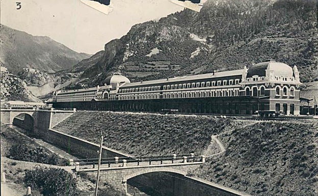 La estación, que tiene 240 metros de longitud, en los años 30 del siglo pasado.