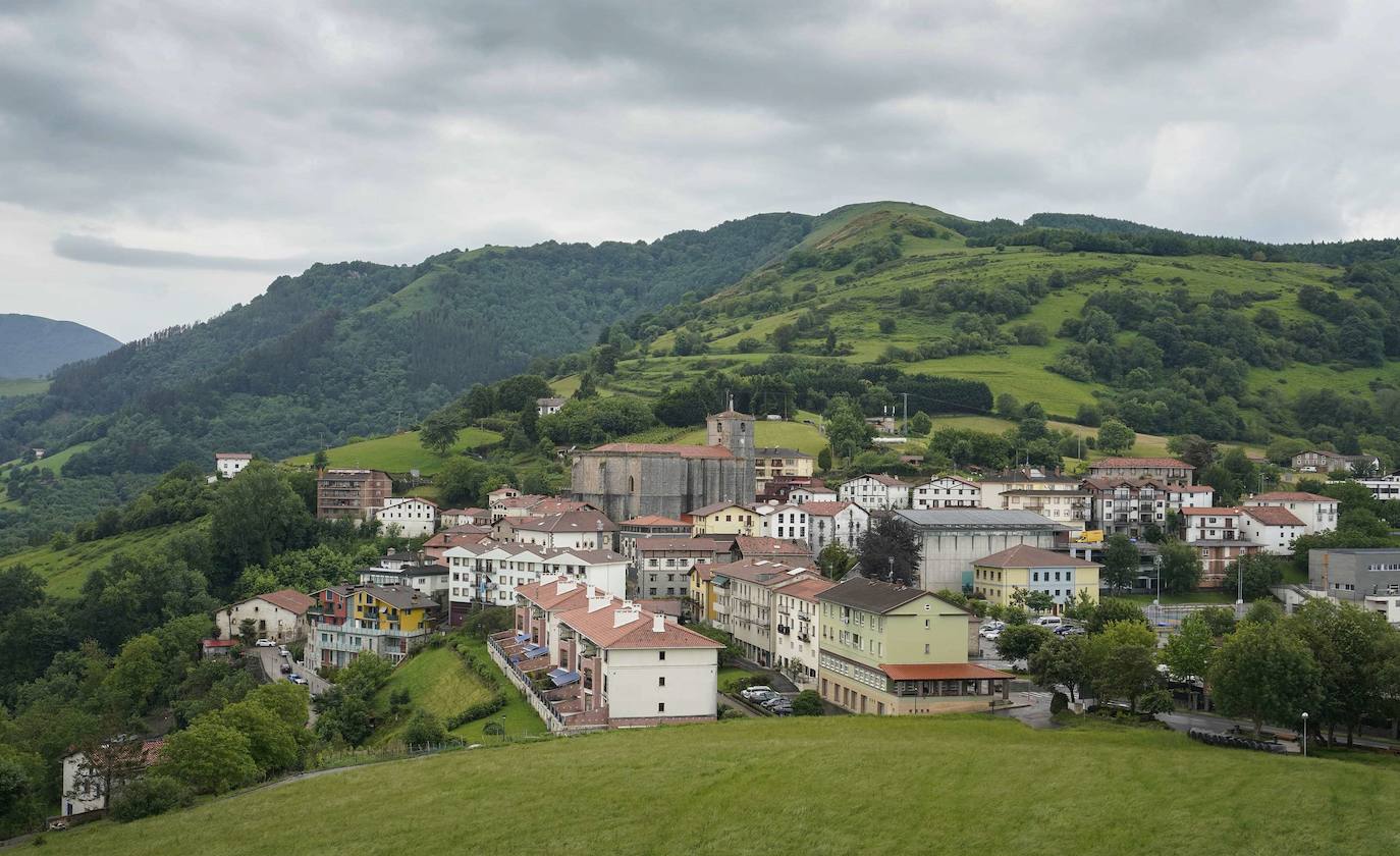 La localidad guipuzcoana ubicada en el corazón de Pagoeta competirá con otros diez municipios del Estado para lograr la distinción
