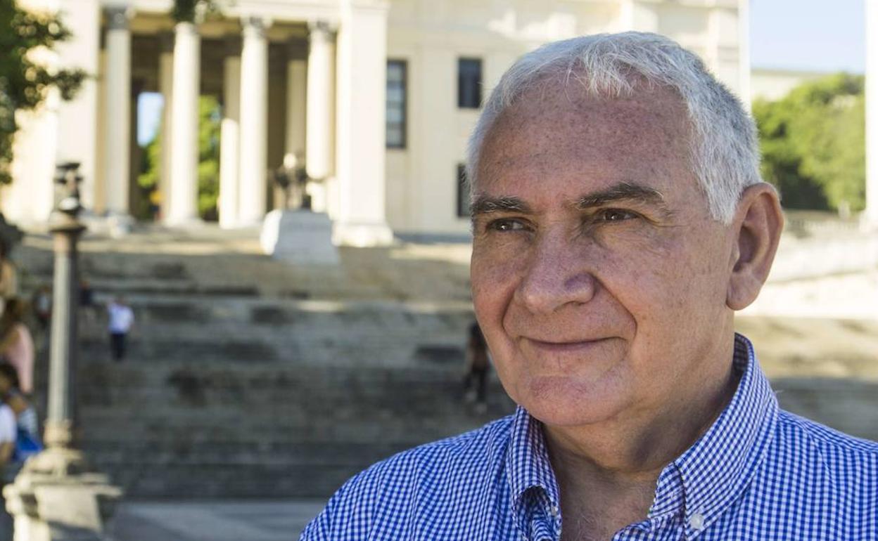 Joseba Sarrionandia, en una imagen tomada en Cuba. 