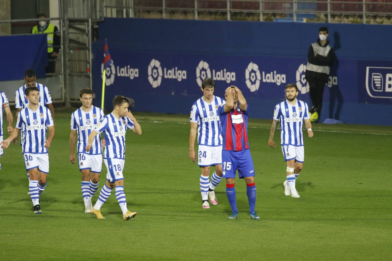 Fotos: Eibar- Real Sociedad en Ipurua