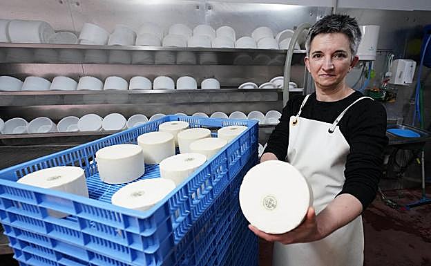 Imagen principal - Aralar estrena pastos con nombre propio de mujer