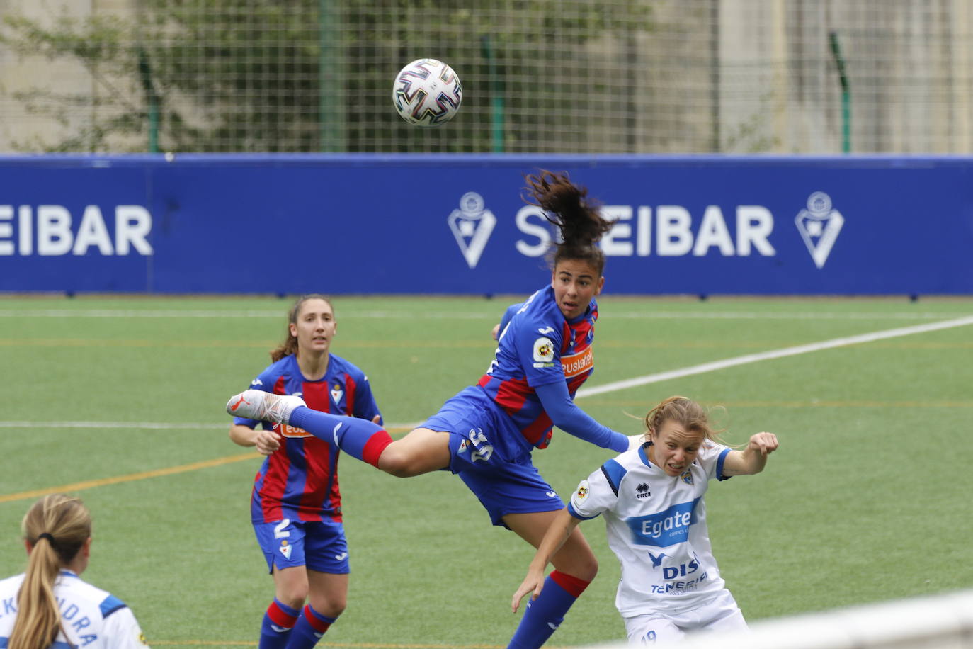 Jimena y Gantxegi han sido las goleadoras armeras. 