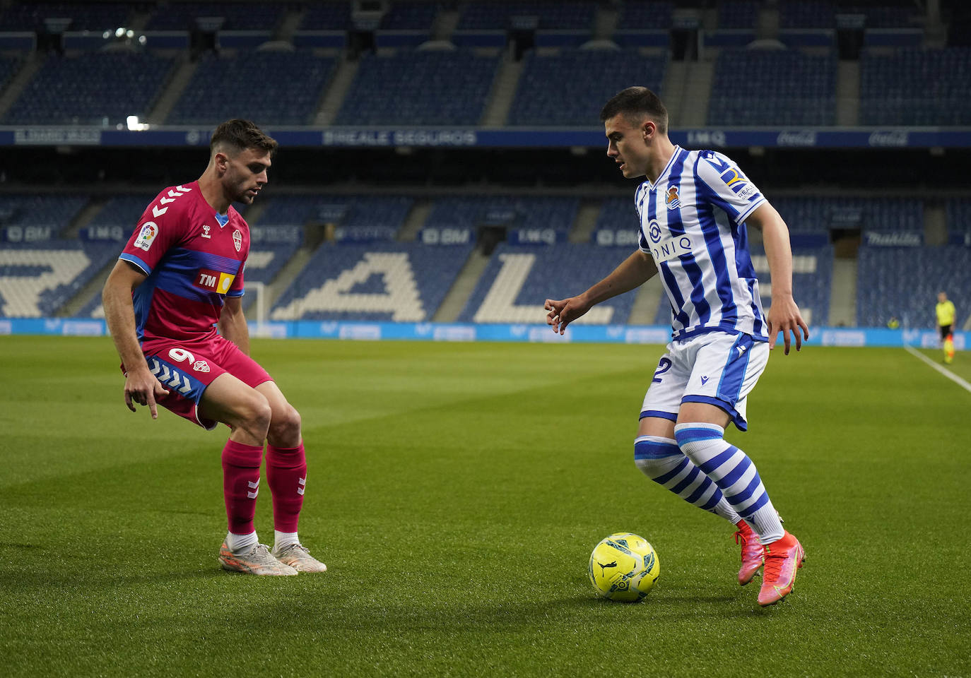 Fotos: Las mejores imágenes del Real Sociedad - Elche