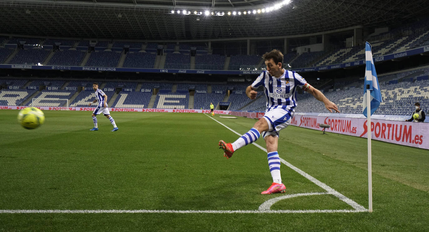 Fotos: Las mejores imágenes del Real Sociedad - Elche