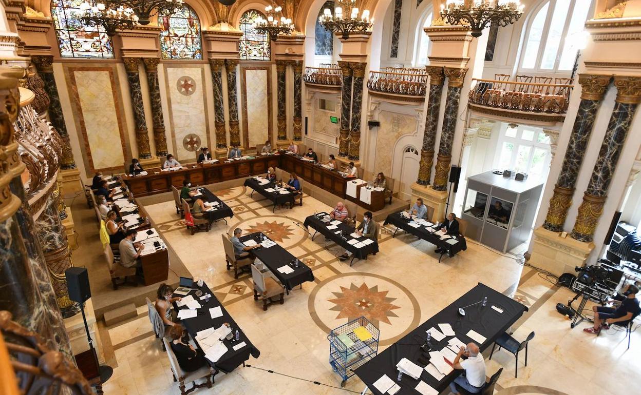 El Ayuntamiento de Donostia condena los presuntos abusos de un masajista a menores