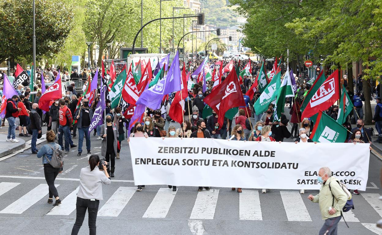 Manifestación celebrada en Donostia el pasado 22 de abril con motivo de la huelga en el sector público.