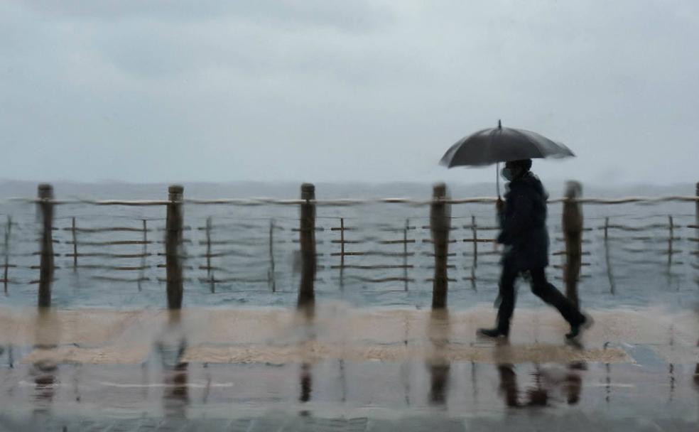 Donostia, a punto de abandonar el escenario de mayor riesgo