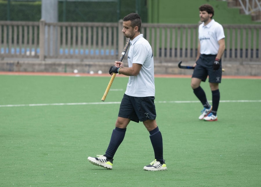 El Atlético ha perdido 1-2 contra el Jolaseta en Aiete. Una victoria les habría certificado su ascenso a la División de Honor A, la máxima categoría de hockey hierba. 
