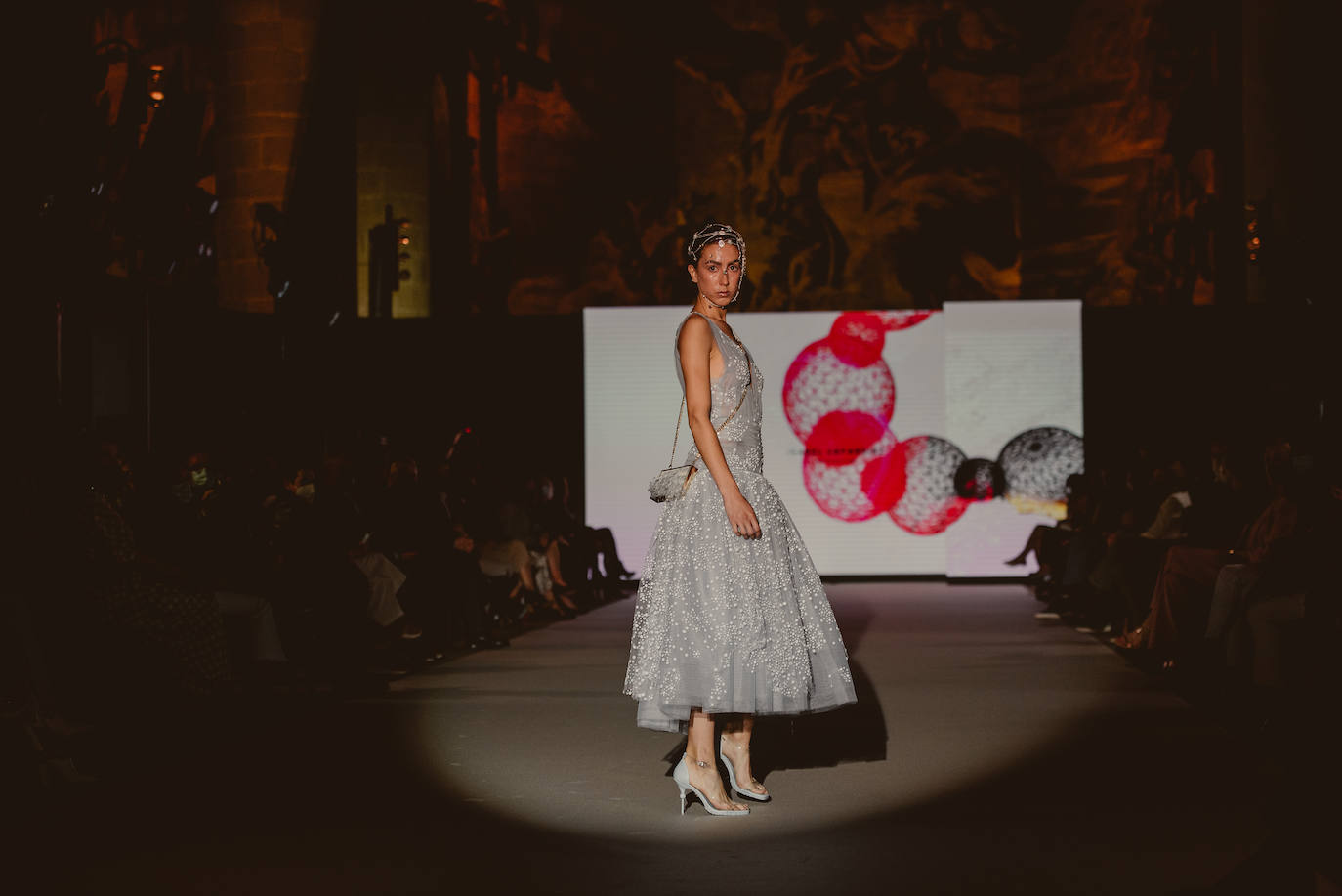 Fotos: Isabel Zapardiez presenta sus creaciones en el San Sebastián Moda Festival