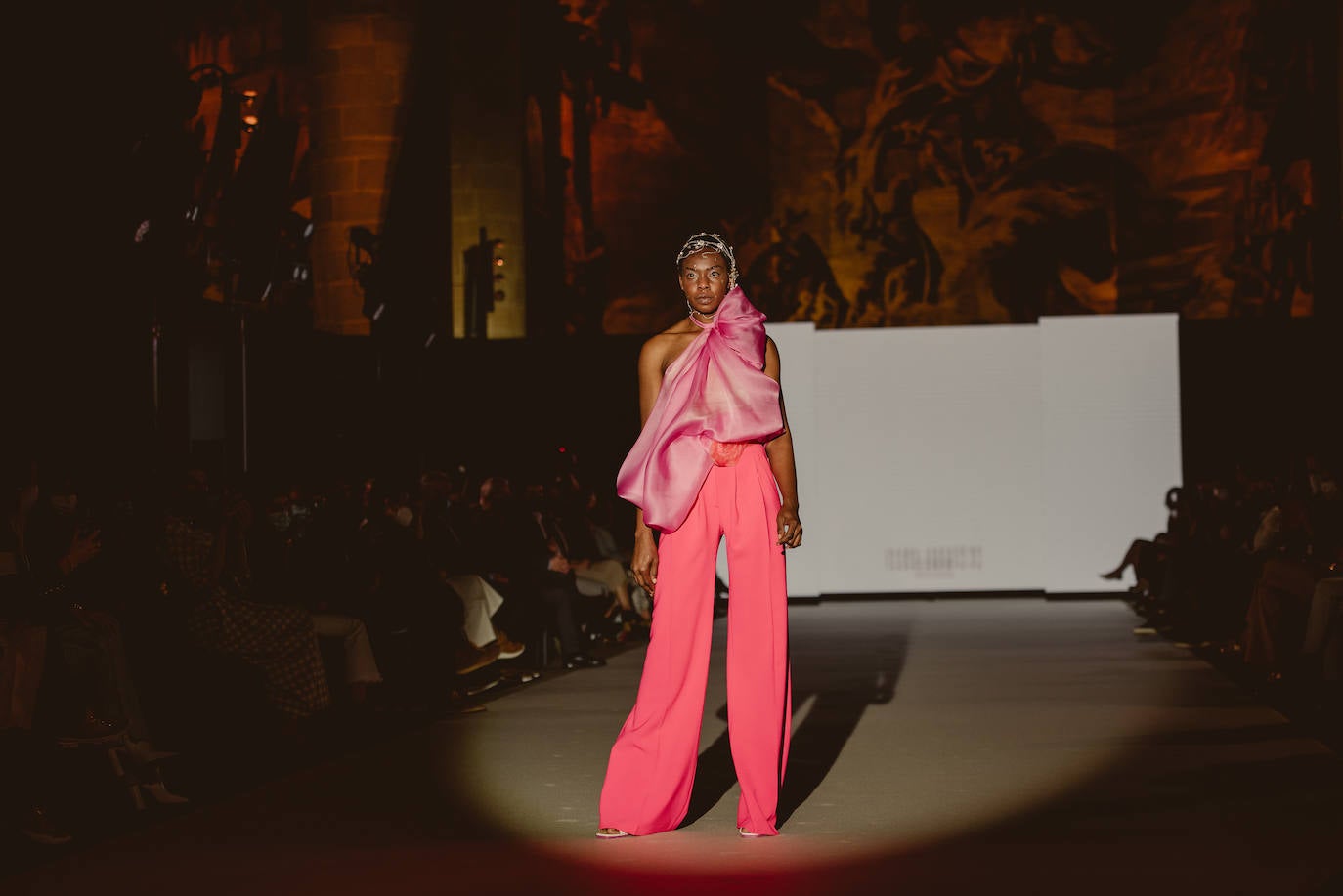 Fotos: Isabel Zapardiez presenta sus creaciones en el San Sebastián Moda Festival