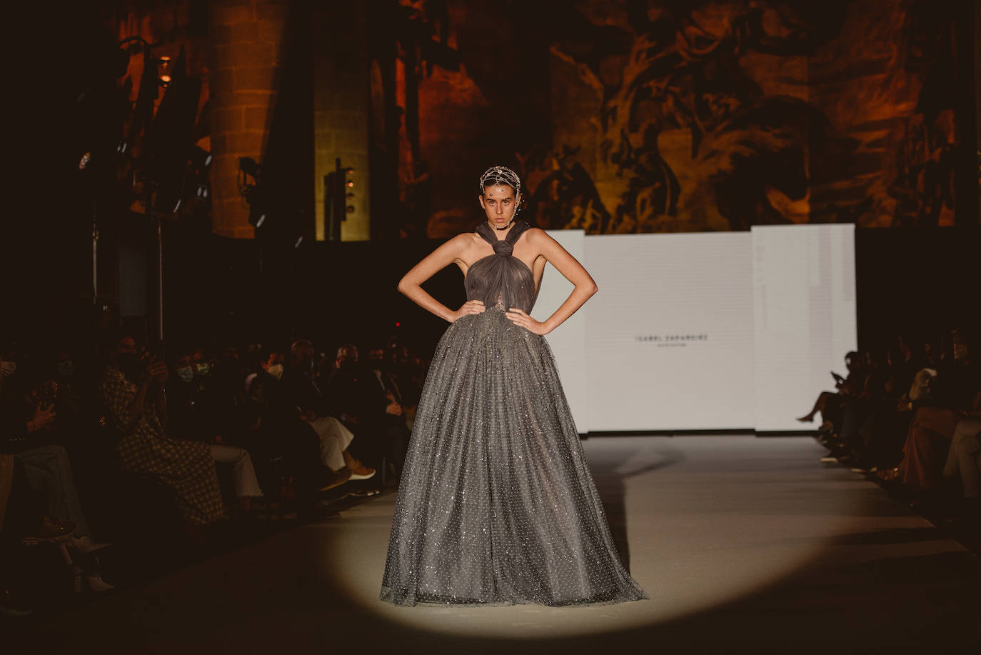 Fotos: Isabel Zapardiez presenta sus creaciones en el San Sebastián Moda Festival