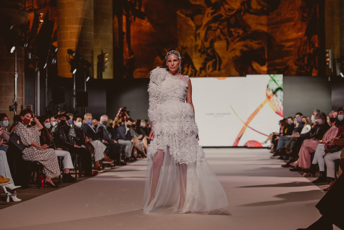 Fotos: Isabel Zapardiez presenta sus creaciones en el San Sebastián Moda Festival