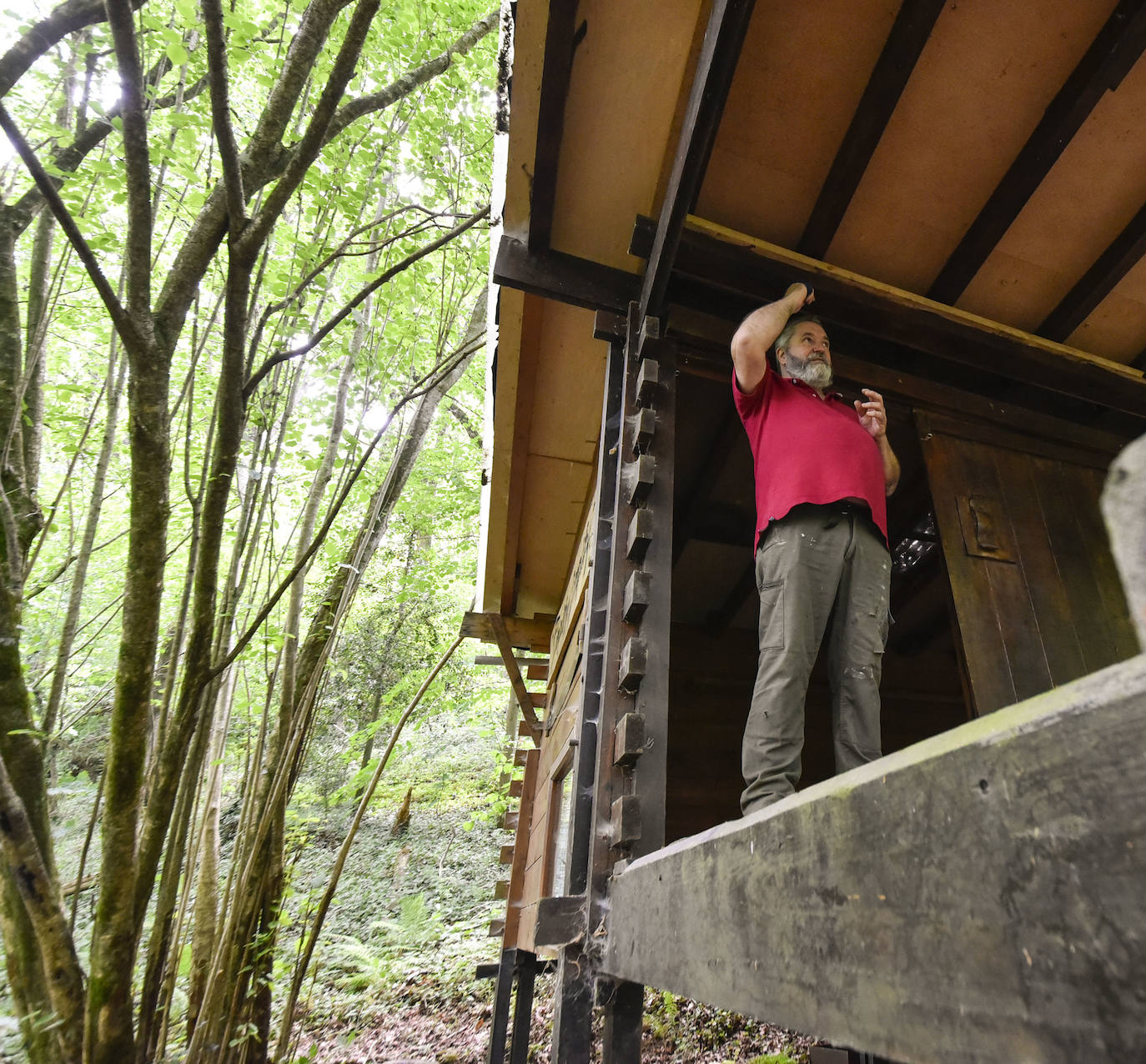 La jornada de los museos en Ur Mara, el espacio de Koldobika Jauregi que une en Alkiza naturaleza, pensamiento y arte, como un Chillida Leku silvestre.