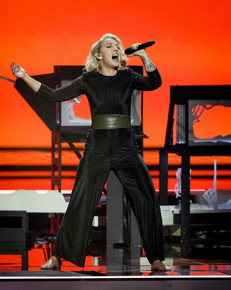 Malta, una de las favoritas, se convirtió en la gran protagonista de la primera semifinal de Eurovisión celebrada ayer ante 3.500 espectadores. El festival vuelve a escena este fin de semana tras la cancelación del año pasado por la pandemia del Covid-19. El representante de España en la final de este sábado será Blas Cantó con el tema 'Voy a quedarme'.
