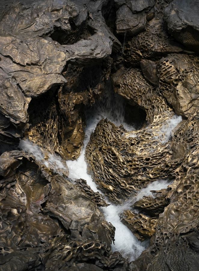 Fotos de Hondalea, la obra de Cristina Iglesias en la isla Santa Clara