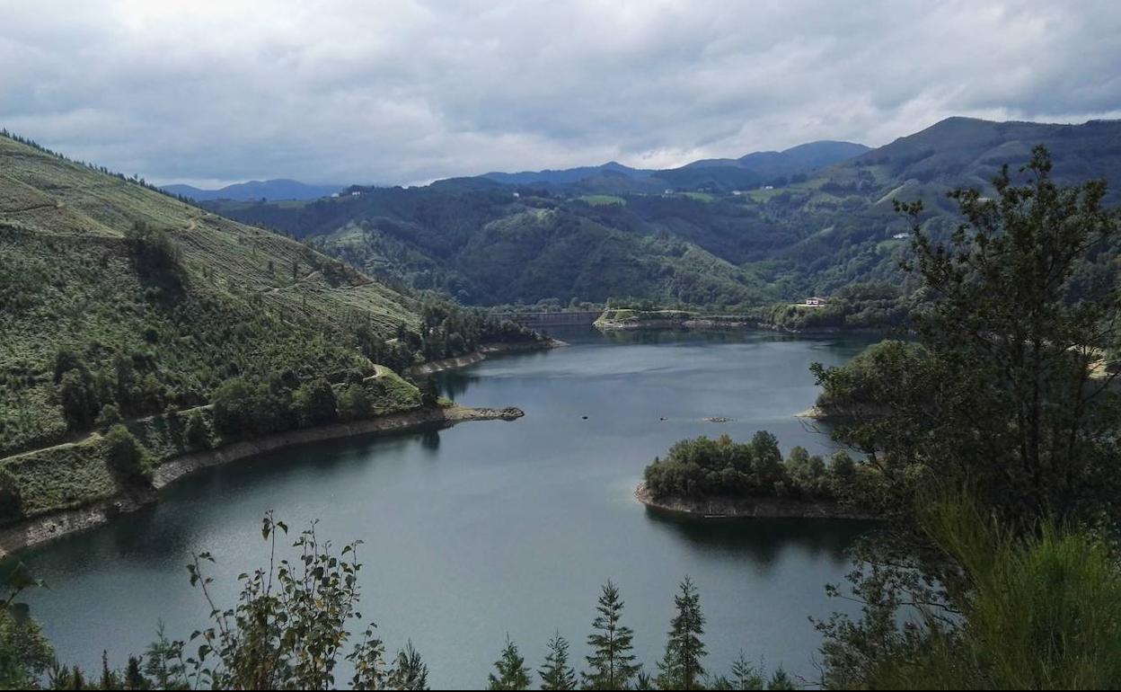 La primavera más seca en el embalse de Añarbe