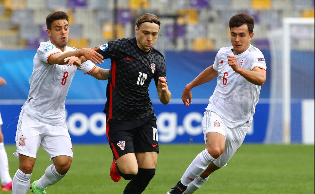 Real Sociedad: Martin Zubimendi destacó ayer con España sub21 en los cuartos de final del Europeo ante Croacia