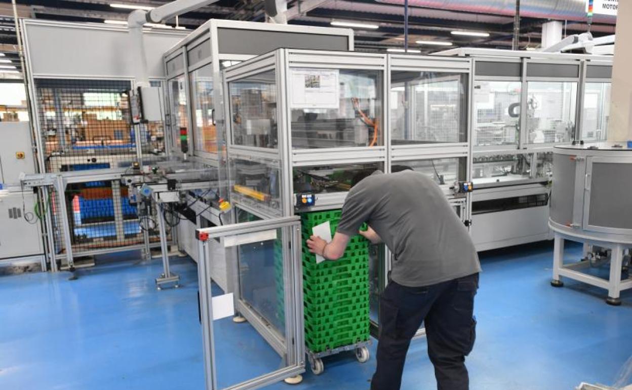 Las subcontratistas del territorio suponen un 27% de la industria guipuzcoana y un 31% del empleo. 