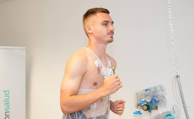 Pokorny, durante el reconocimiento médico al que le ha sometido la Real Sociedad.