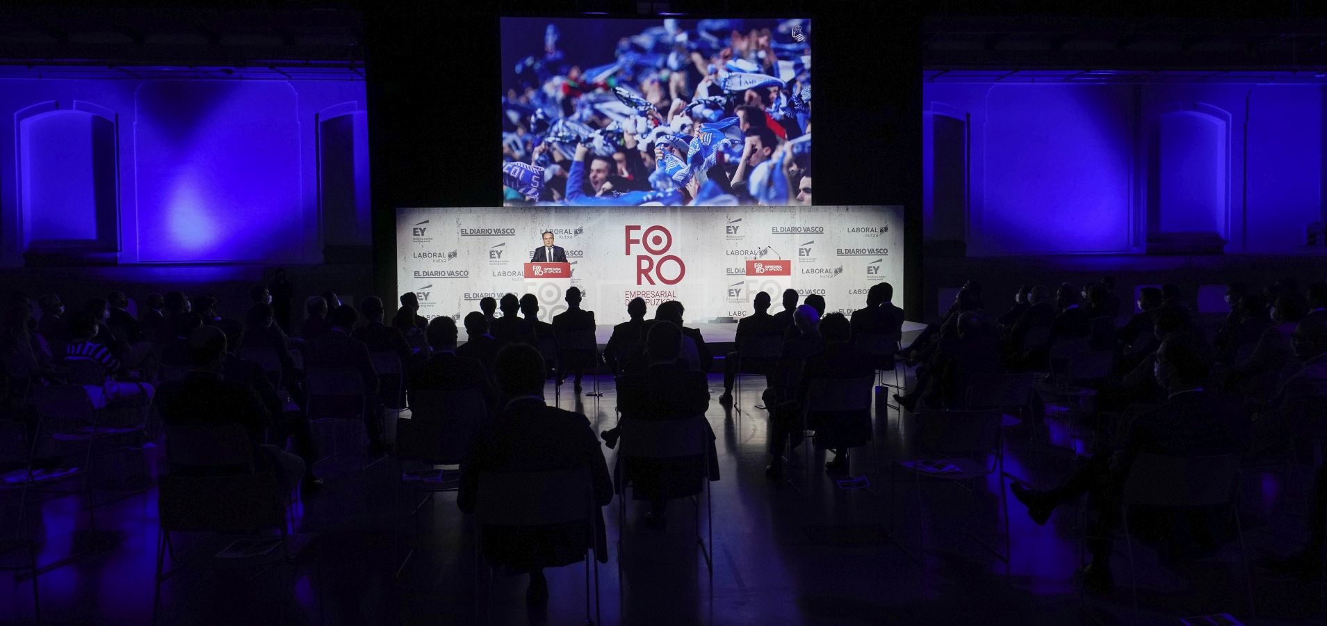 El presidente de la Real Sociedad, Jokin Aperribay, ha participado en Tabakalera en el XI Foro Empresarial de Gipuzkoa
