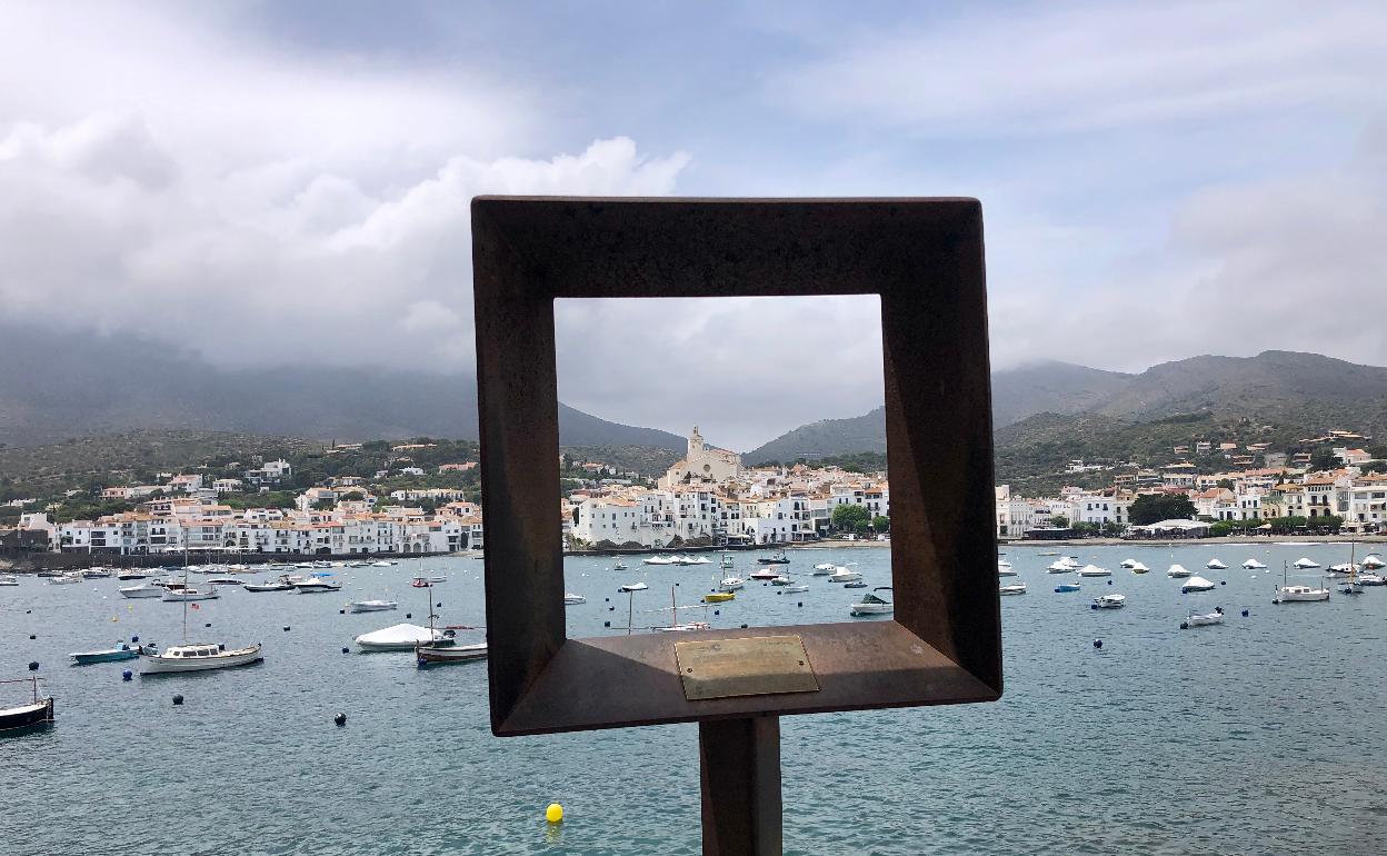 Cadaqués siempre es un estímulo que se sale del marco. 