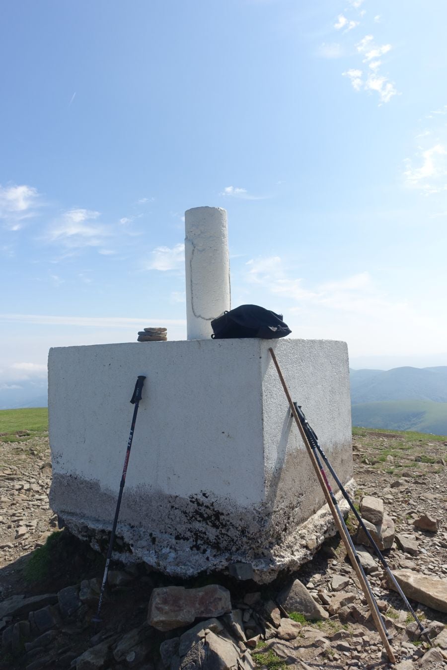 El monte más alto de Baztan, ese magnífico valle navarro con mucha historia, embarga a sus visitantes con su belleza inusitada