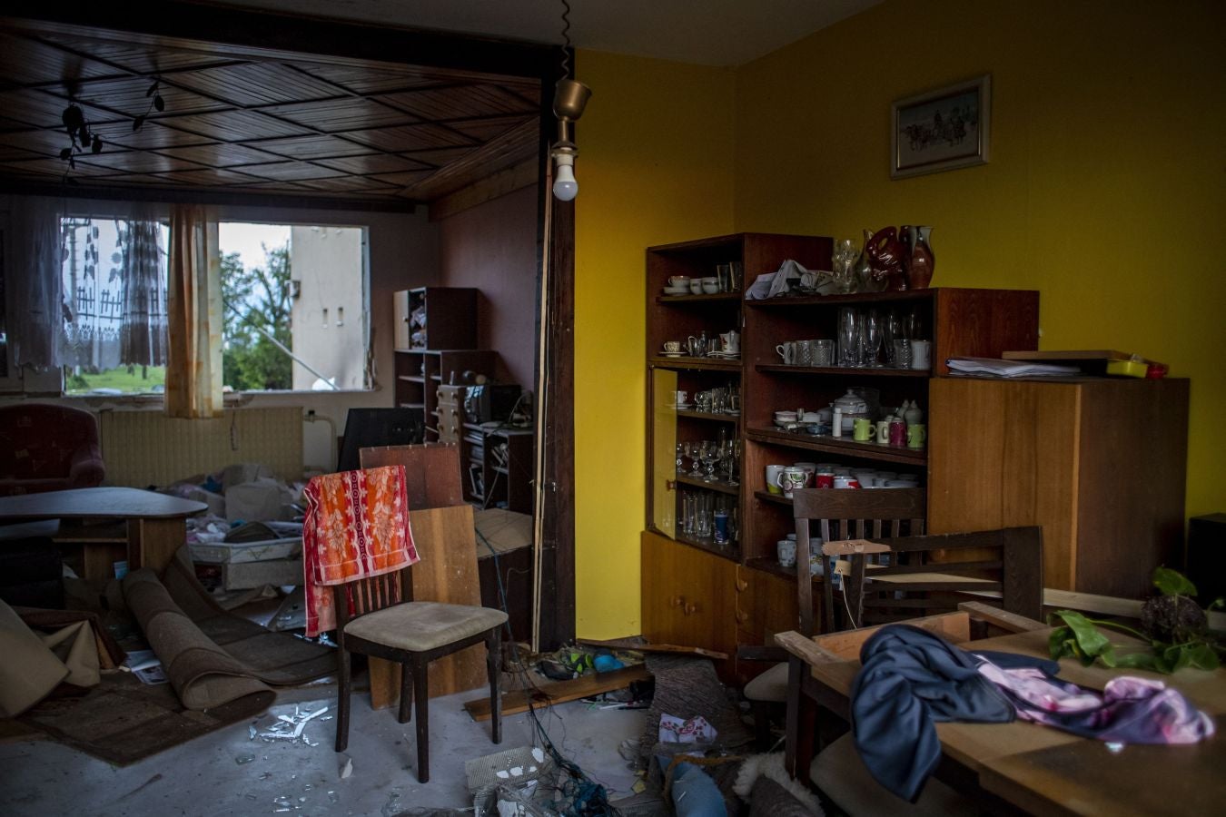 Fotos: Un tornado deja tres muertos y arrasa casas en República Checa