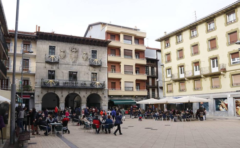 Donostia suma más de la mitad de los contagios del territorio