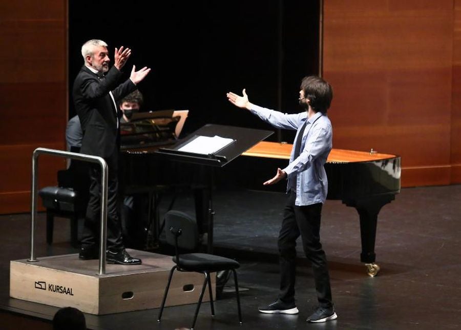 Fotos: Sorpresas con el Orfeón donostiarra