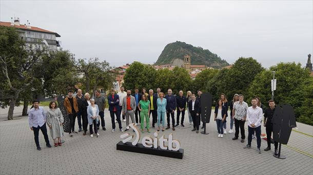 Gaur goizean Getarian egindako aurkezpeneko argazkia. 