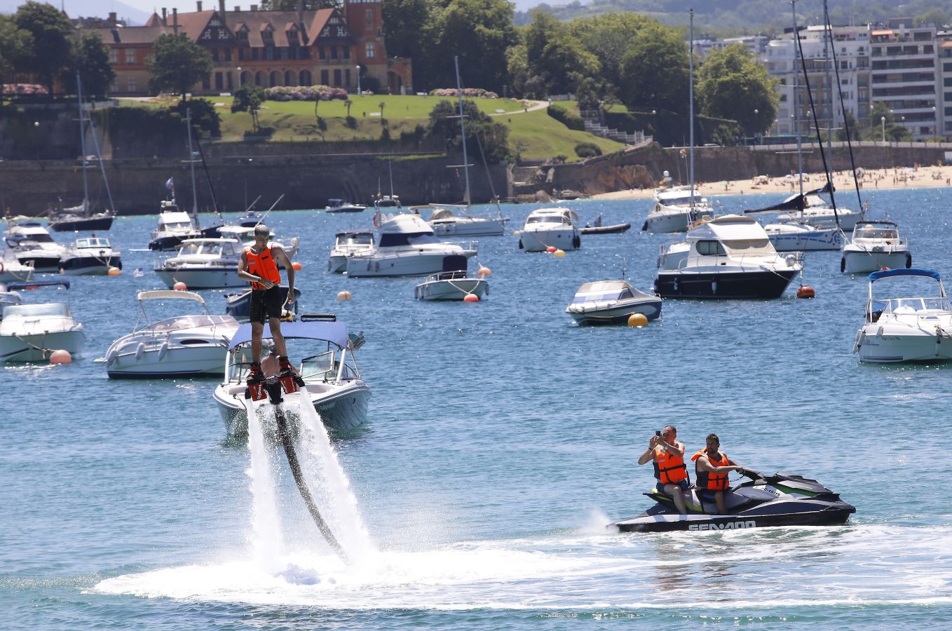 Lunes de sol y calor en Gipuzkoa.
