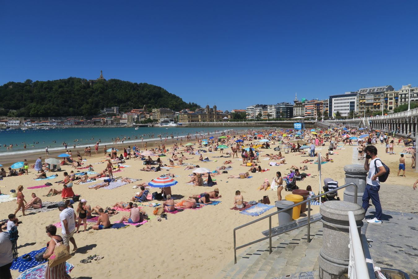 Lunes de sol y calor en Gipuzkoa.