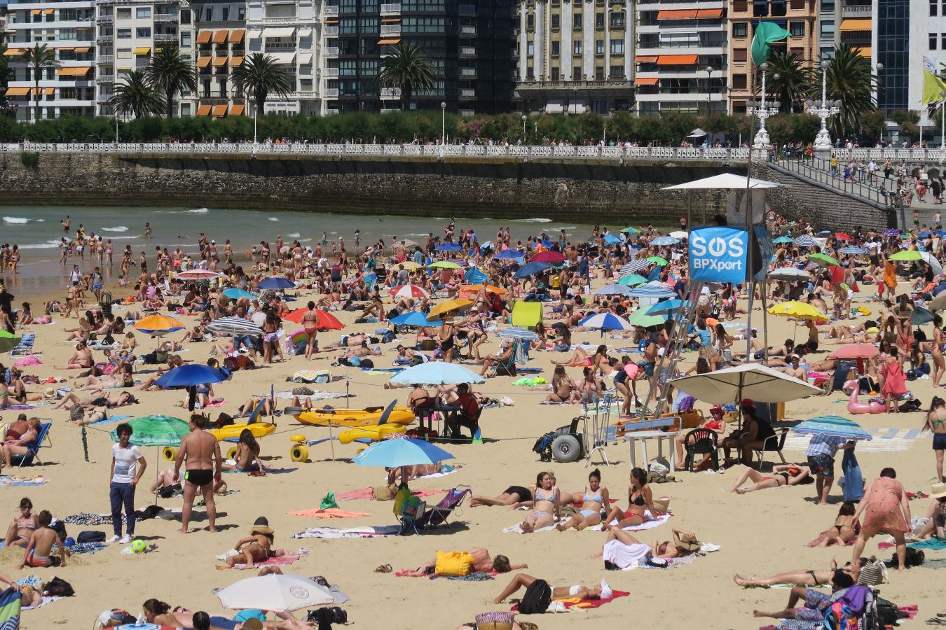 Lunes de sol y calor en Gipuzkoa.