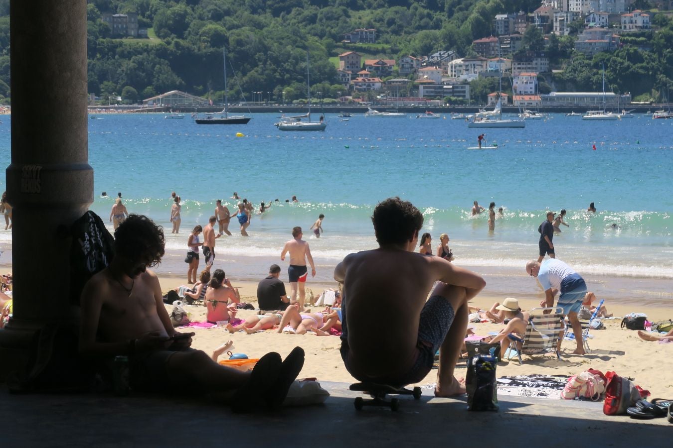 Lunes de sol y calor en Gipuzkoa.