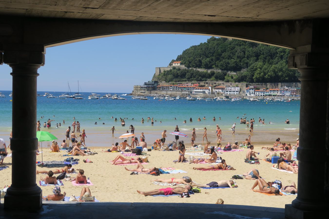 Lunes de sol y calor en Gipuzkoa.