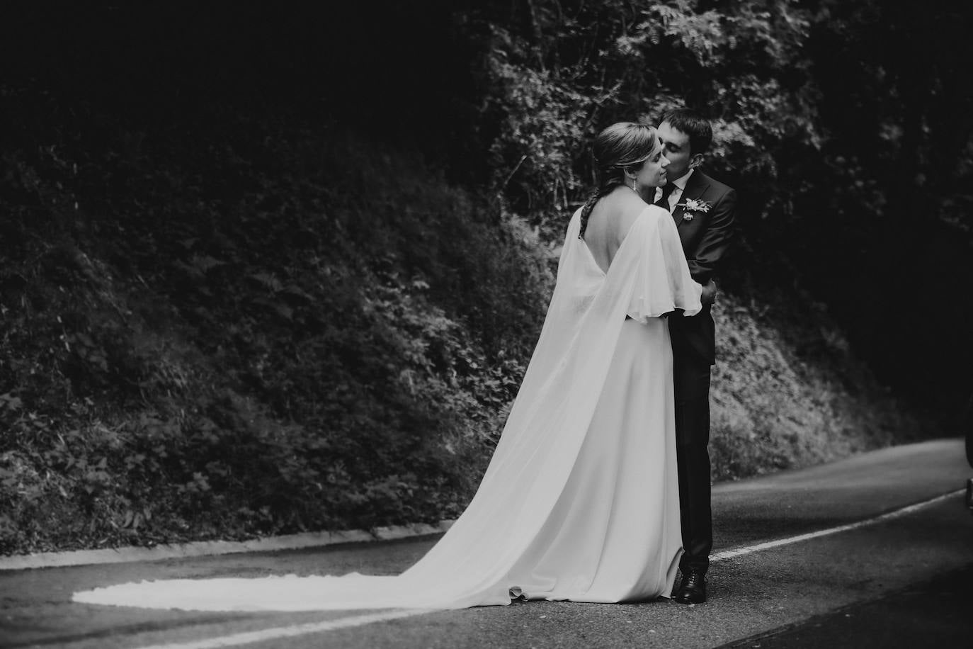 Amaia Urkia y Xabier Elorza se dieron el «sí quiero» en una emotiva ceremonia celebrada en el Mirador de Ulía