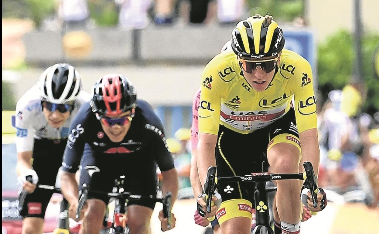 Pogacar restableció el orden en meta, tras atrapar a Vingegaard.