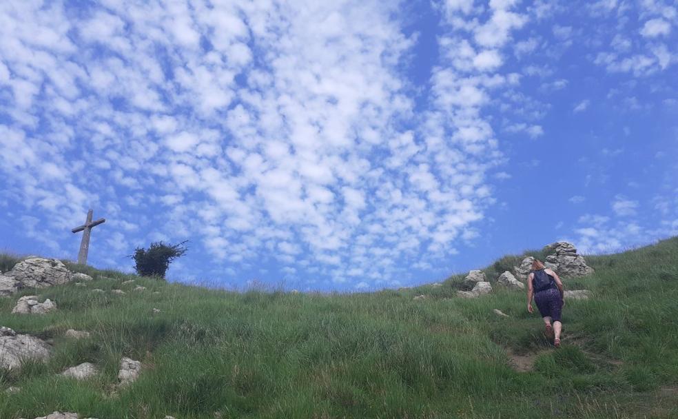 La subida hasta Andutz se caracteriza por una continúa pendiente.