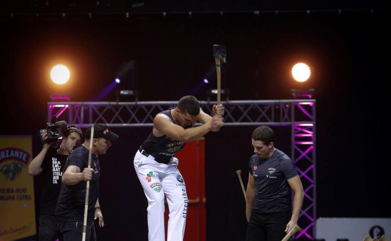 Iker Vicente, en acción