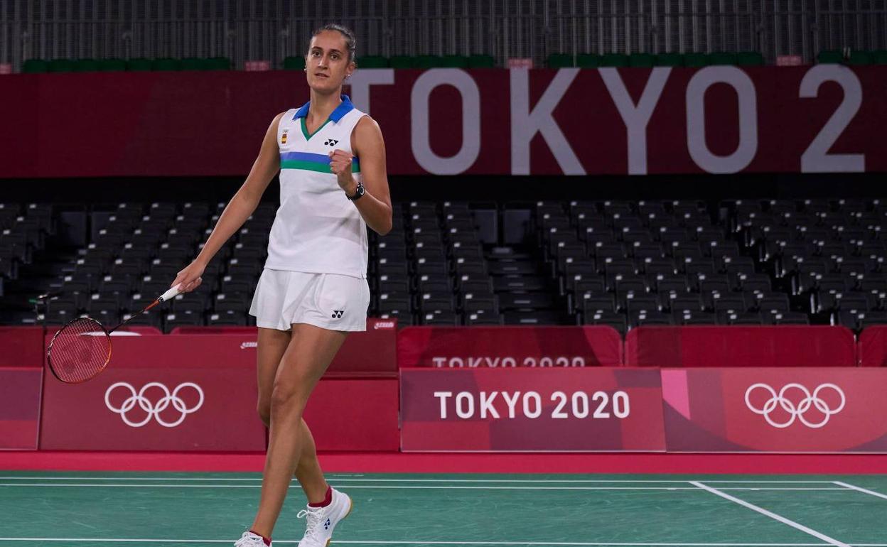 Clara Azurmendi celebra uno de los puntos que consiguió para superar a Adesokan y certificar la victoria. 