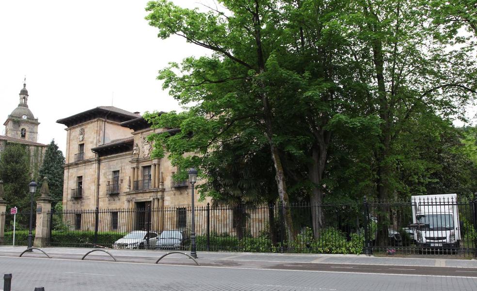 Solo dos municipios de más de 5.000 habitantes se encuentran fuera de la zona roja en Gipuzkoa