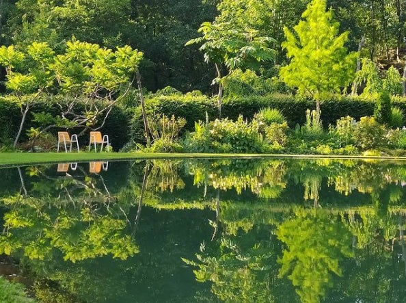 20.000 metros cuadrados de jardines albergan abundantes colecciones botánicas