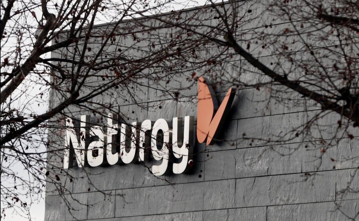 IFM acepta las condiciones del Gobierno para la opa sobre Naturgy