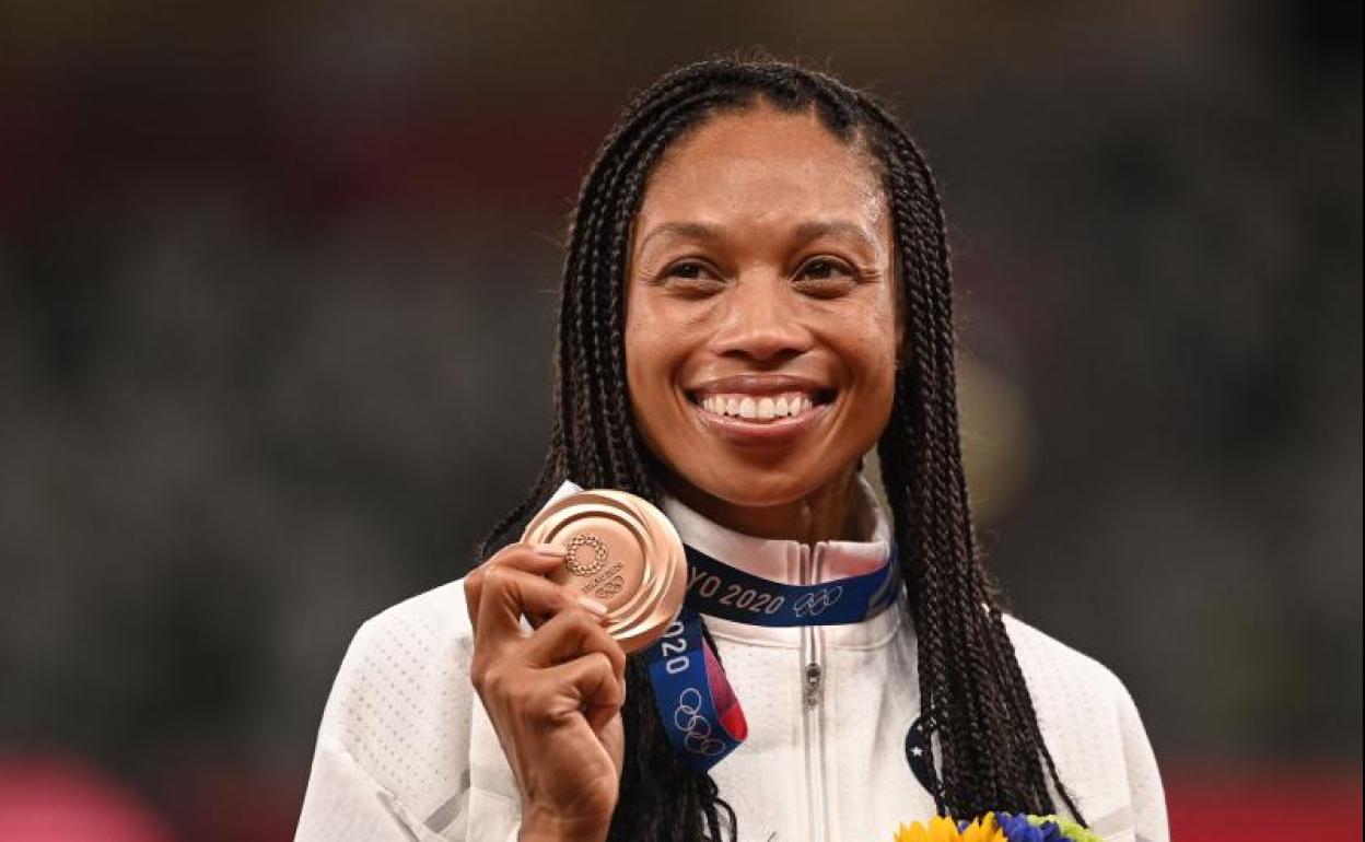 Allyson Felix, con su bronce en el 400.