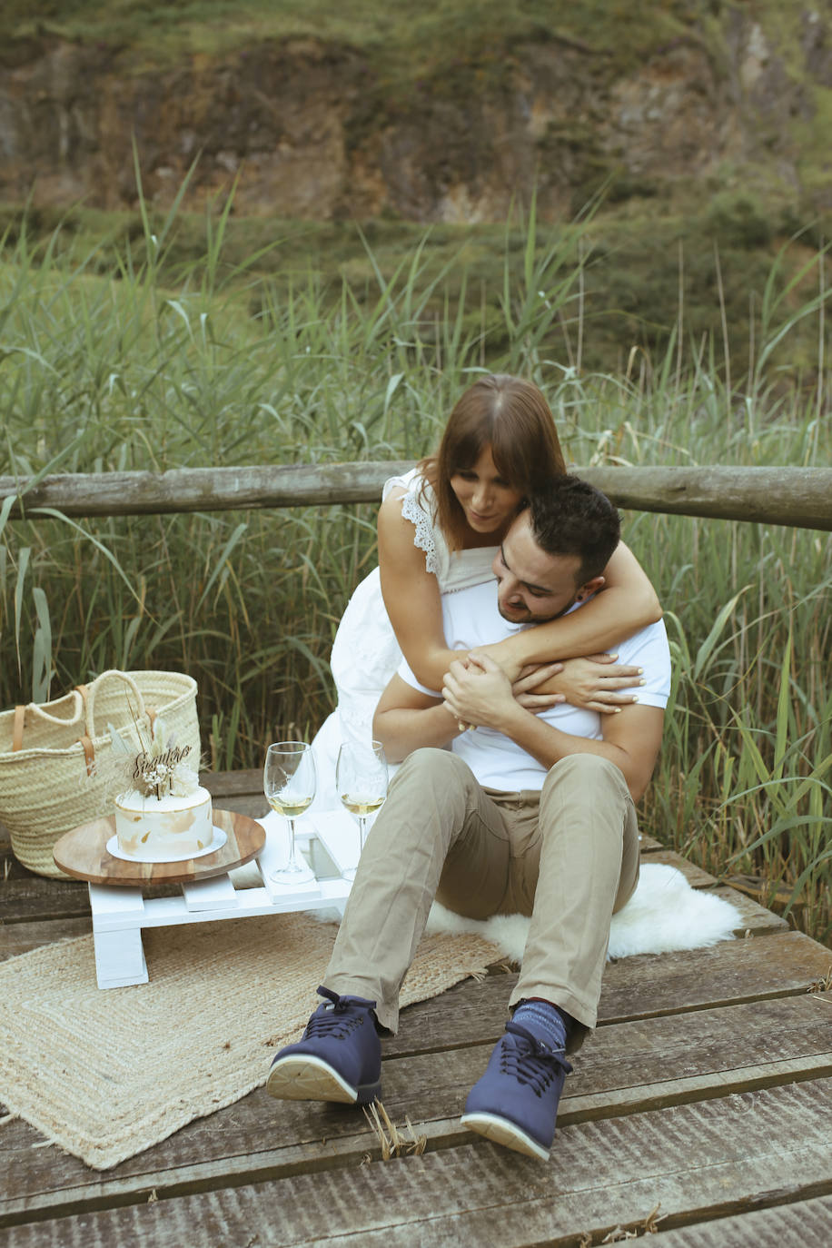 Ianire y Luis se darán el 'sí quiero' en una boda poco convencional. Antes de la esperada fecha (20 de agosto), han querido compartir su amor a través de una preboda singular cargada de amor