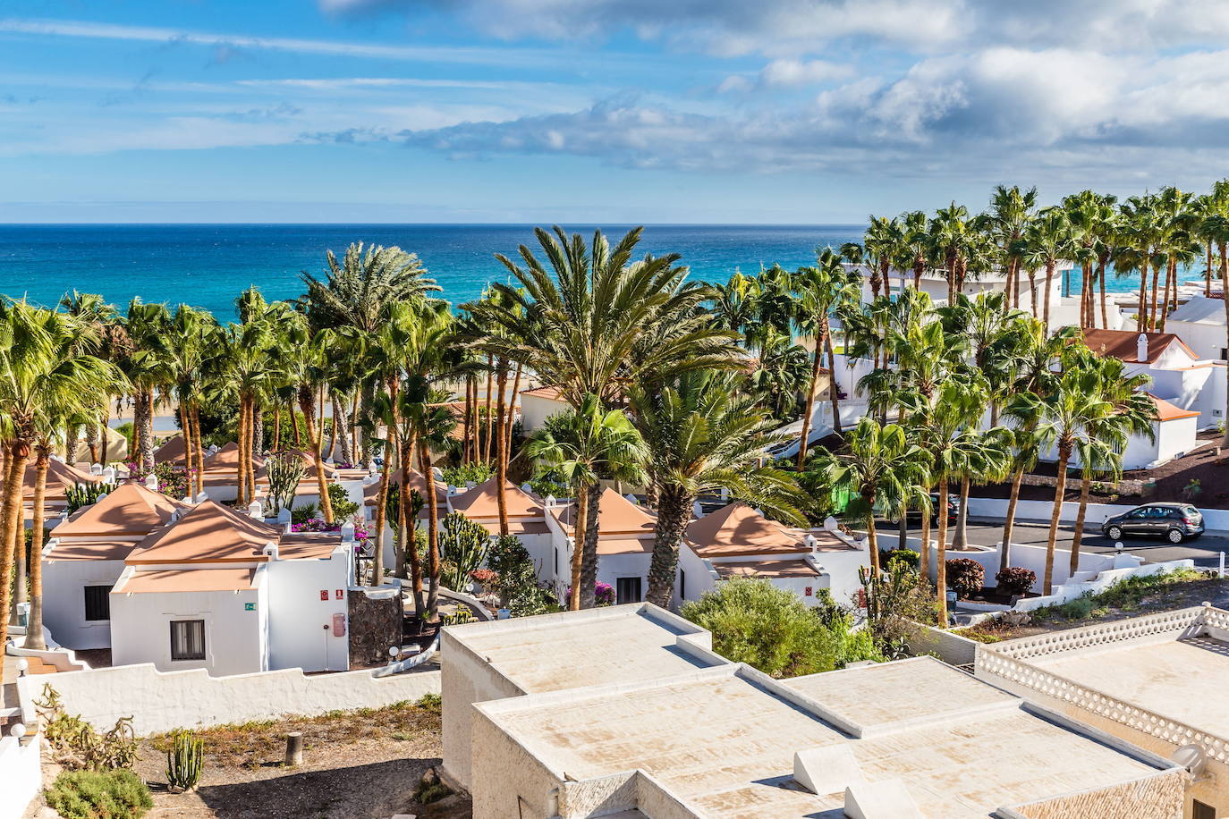 FUERTEVENTURA | En el puesto 77 sobre 100 y con una temperatura de 24 °C en temporada alta y de 20 °C en temporada baja.