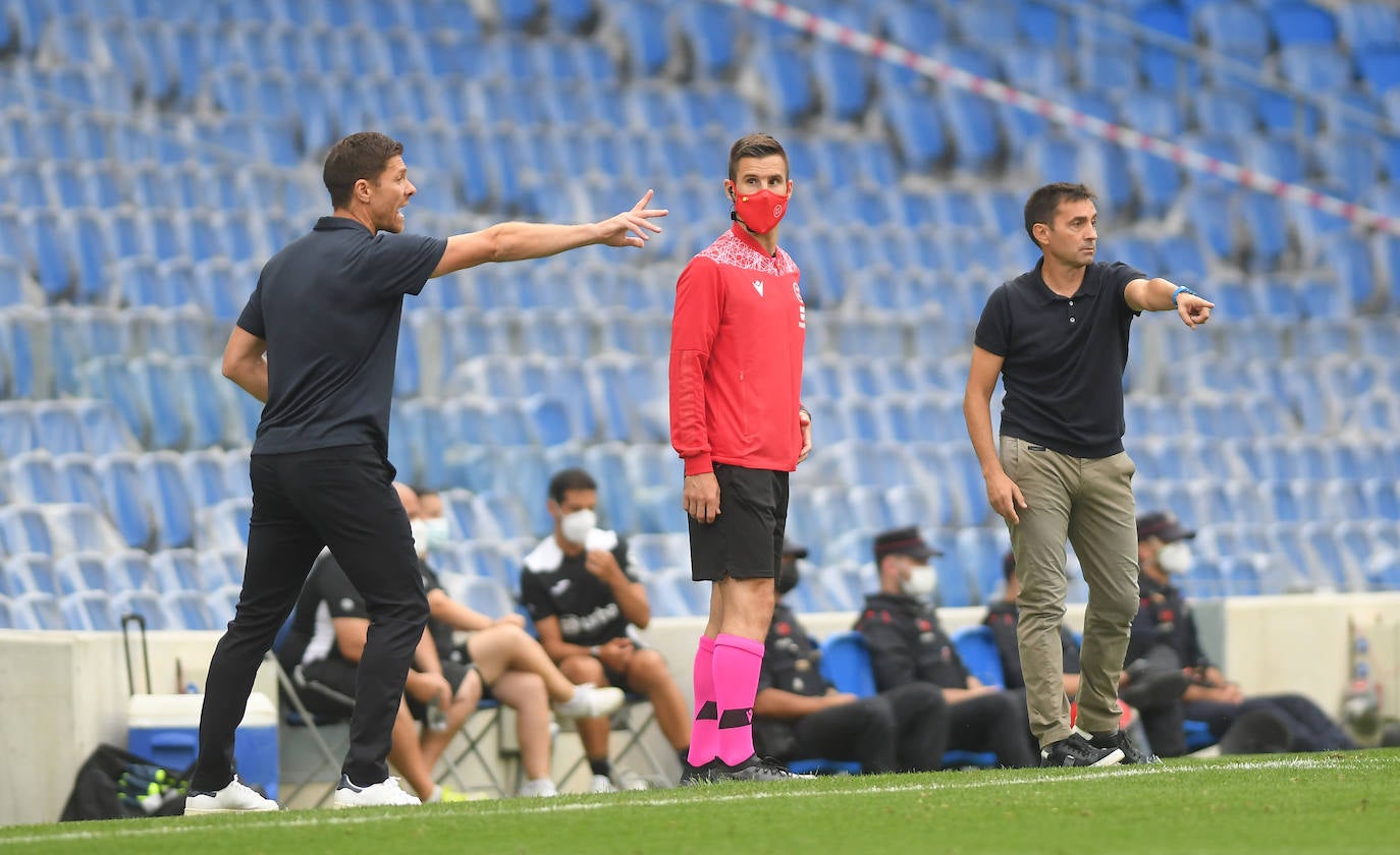 Fotos: Las mejores imágenes del debut del Sanse en el Reale Arena