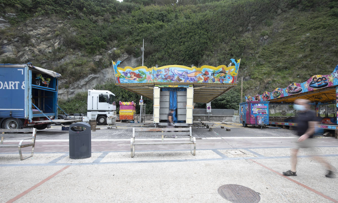 Era la primera vez que se instalaba el ferial del Paseo Nuevo sin el contexto de la celebración de la Semana Grande, lo que en un primer momento provocó dudas sobre cuál sería la respuesta del público. Ahora, una vez despedidas las atracciones el balance tanto de los feriantes como de Donostia Festak no puede ser más satisfactorio. Se han superado las expectativas en cuanto a afluencia de personas y se ha constatado un elevado respeto por el cumplimiento de las normas sanitarias impuestas por la pandemia del Covid.